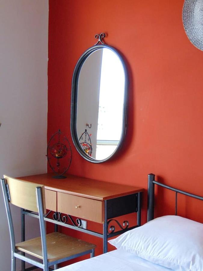 The Orange Cactus Appartement Sparta Buitenkant foto